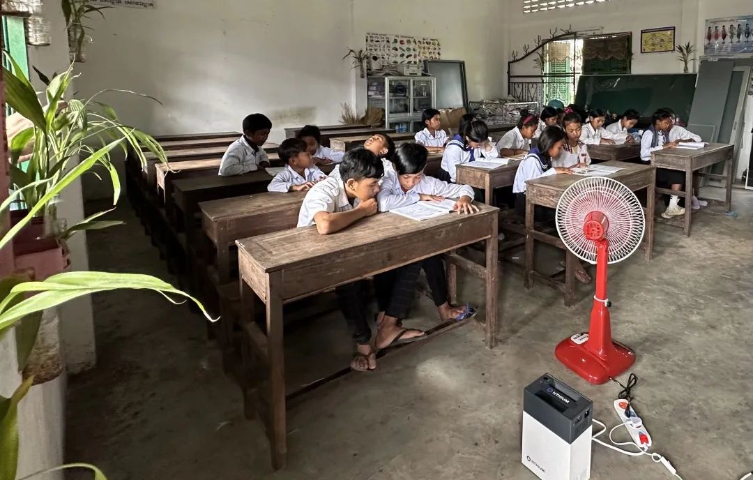 Lighting the Beacon of Hope | Haichen Energy Storage Partners with HeroEE to Illuminate the Future Path for Cambodian Children-Lighting the Beacon of Hope | Haichen Energy Storage Partners with HeroEE to Illuminate the Future Path for Cambodian Children-HeroEE